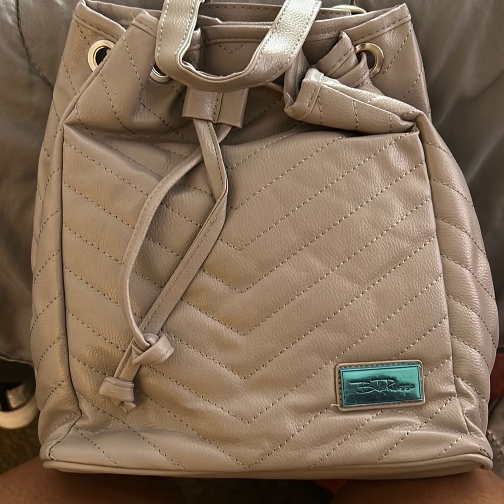 Woman’s purse gray backpack brand new